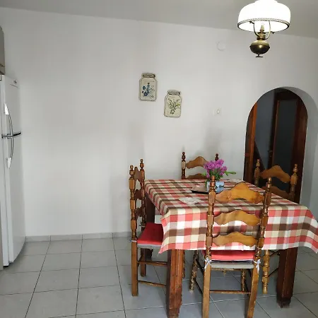 Дом отдыха Theanos House Пиги