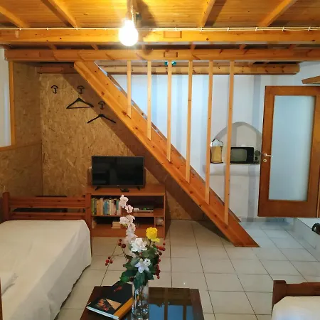 Theanos House Дом отдыха